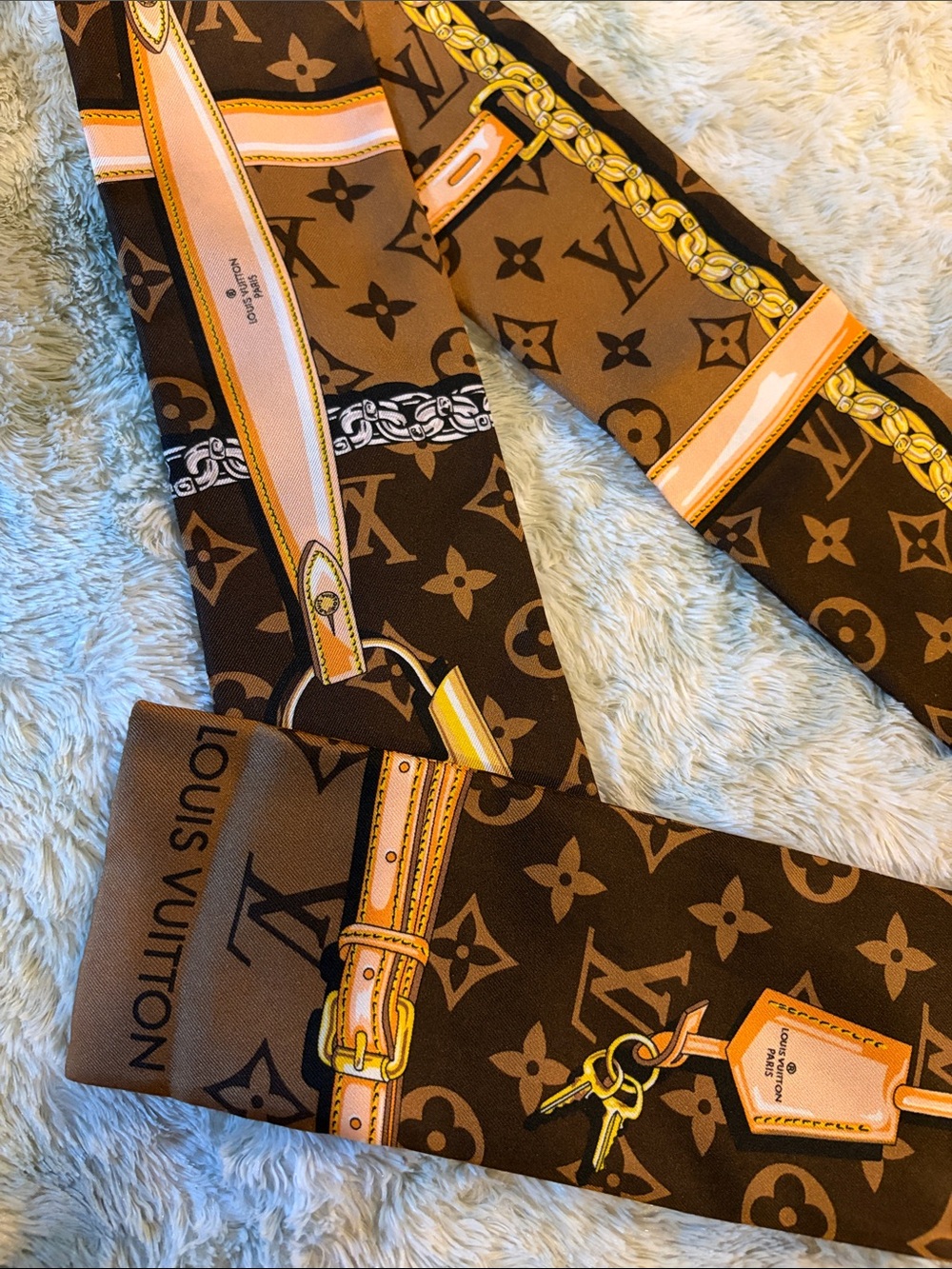Louis Vuitton Brown Monogram confidential bandeau designer scarf bag/hair scarf - Picture 9 of 9